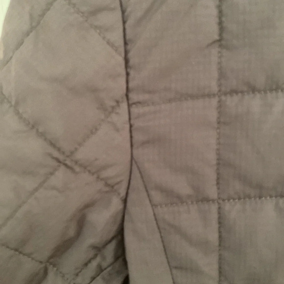 Wind River Lightweight zip up jacket, Size S - Picture 10 of 14